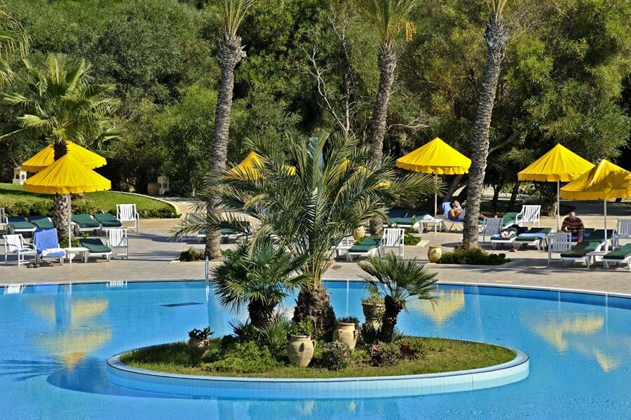 Ramada Plaza by Wyndham Tunis Hotel Gammarth Bagian luar foto